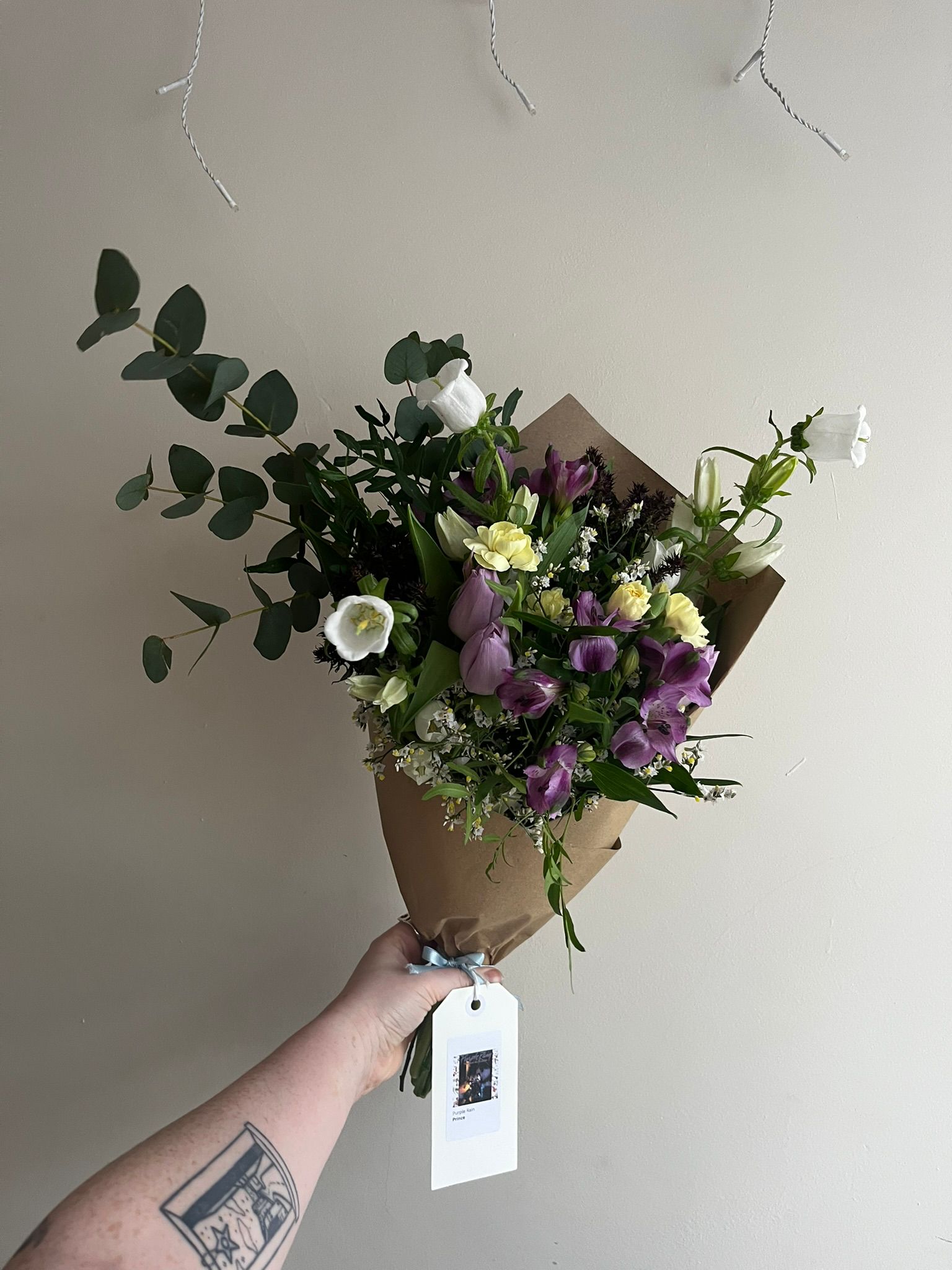 Custom flower bouquet 8